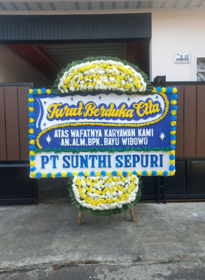 Papan Bunga Duka di Badas